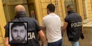 الشرطة الإيطالية تعتقل مواطنا طاجيكيا بتهمة انتمائه لتنظيم داعش الإجرامي.