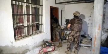 تركيا اعتقلت 36 شخصا بتهمة الارتباط بتنظيم داعش الإجرامي.